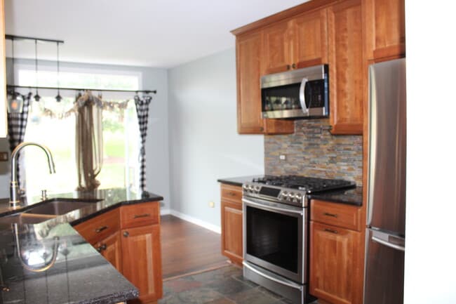 Building Photo - 6947 Brightwater Dr
