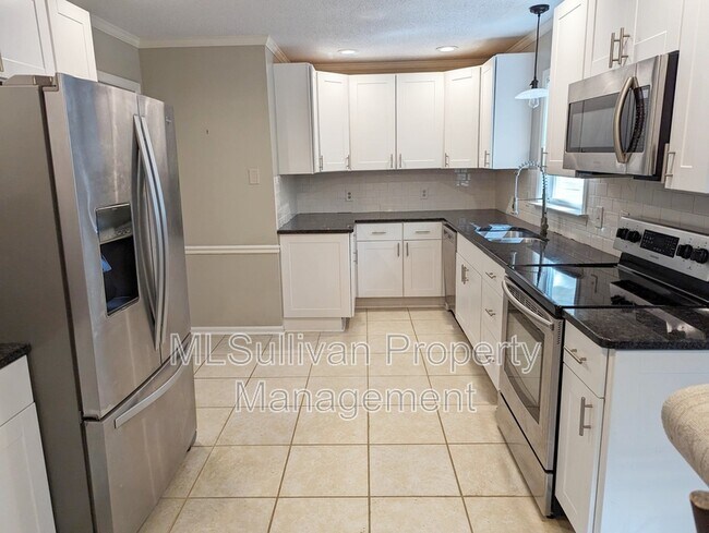 Building Photo - 7416 Ray Rd