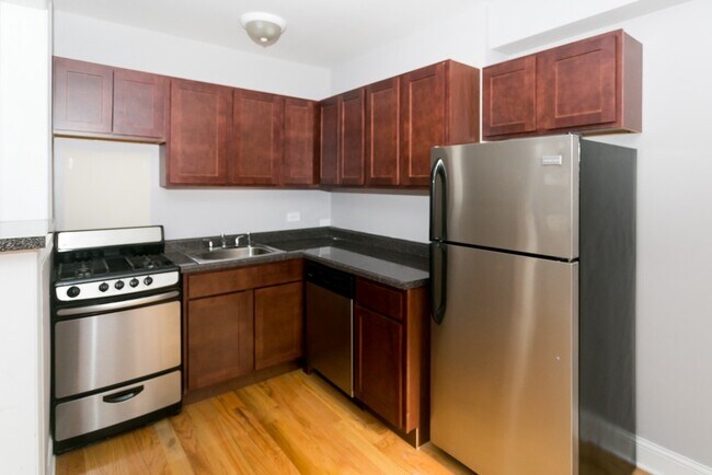 Foto del edificio - 1352 N Dearborn St