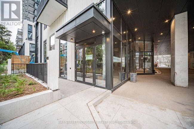 Building Photo - 91 Montclair Ave