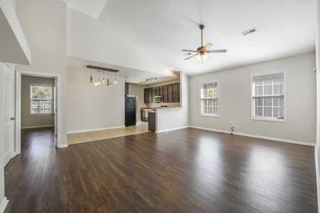 Building Photo - 225 Mazyck Greens Ct