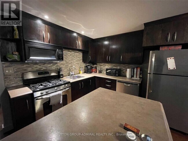 Photo du bâtiment - 1148 Islington Ave.