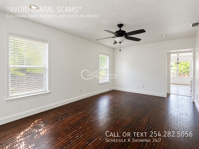 Building Photo - 1305 N 4th St