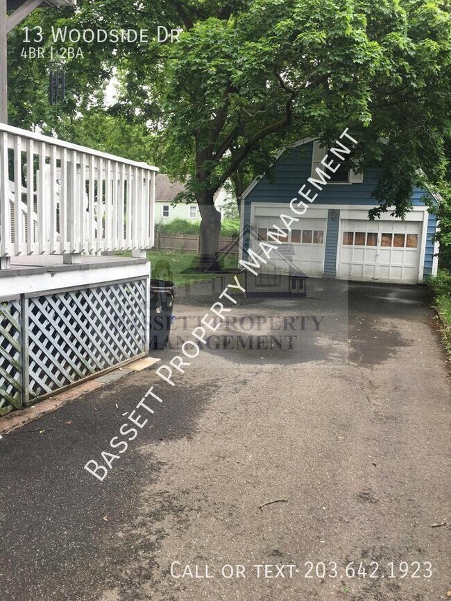 Building Photo - 13 Woodside Dr