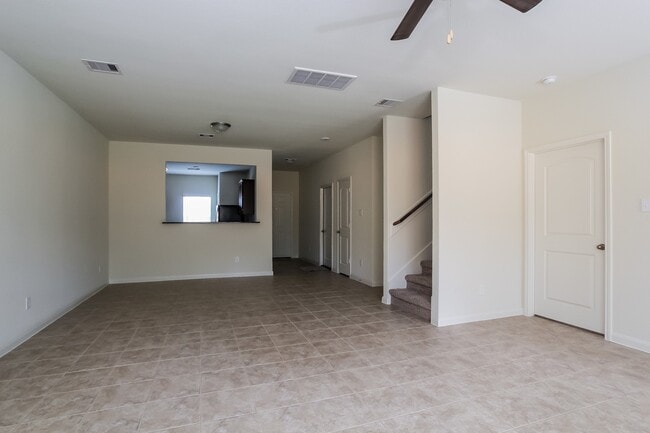 Building Photo - 27008 Leonardo Dr