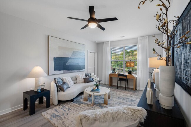 Building Photo - Bainbridge Mallard Creek