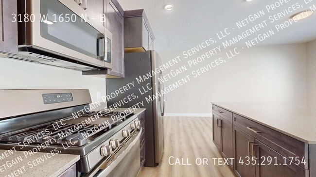 Building Photo - 3180 W 1650 N