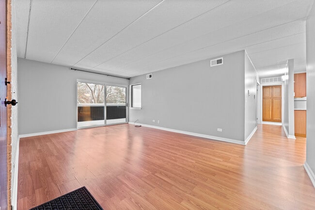 Foto del edificio - 564 Timber Ridge Dr