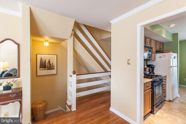Building Photo - 1057 Harriman Ct
