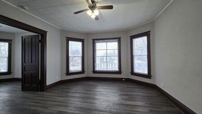 Building Photo - Spacious 3BR/1BA First-Floor Home with Garage & Fenced Yard in Quiet Michigan City Neighborhood