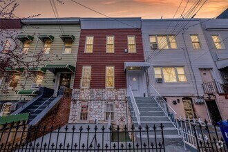 Building Photo - 164 Atkins Ave