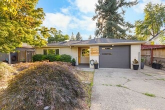 Building Photo - 7335 SE 48th Av