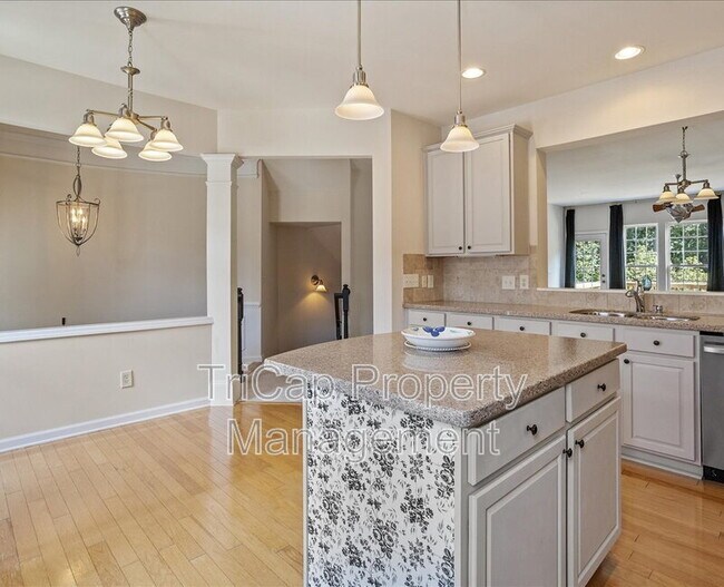 Foto del edificio - 2746 Laurel Cherry St