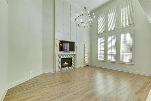 Foto del edificio - 4804 Lofty Ln