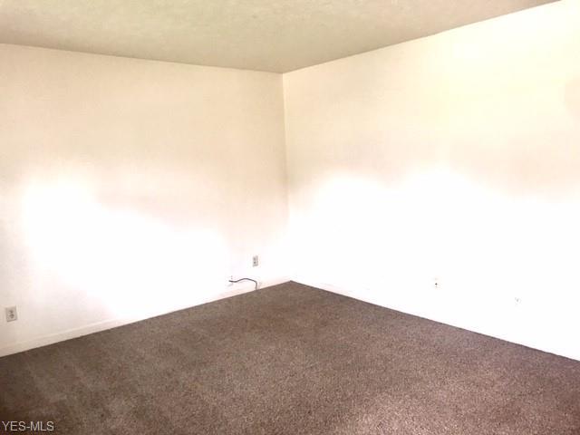 Building Photo - 159 Weller Dr