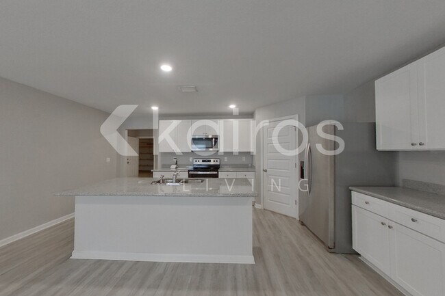 Foto del edificio - 316 Monarch Ln