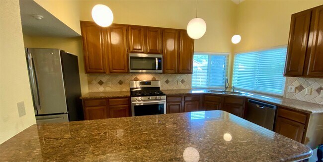 Foto del edificio - 1903 Brushy Creek Dr