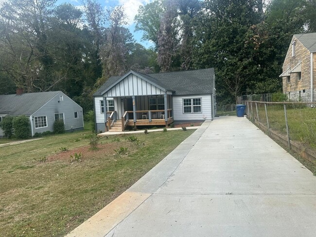 Foto del edificio - 1841 Bayberry Dr SW