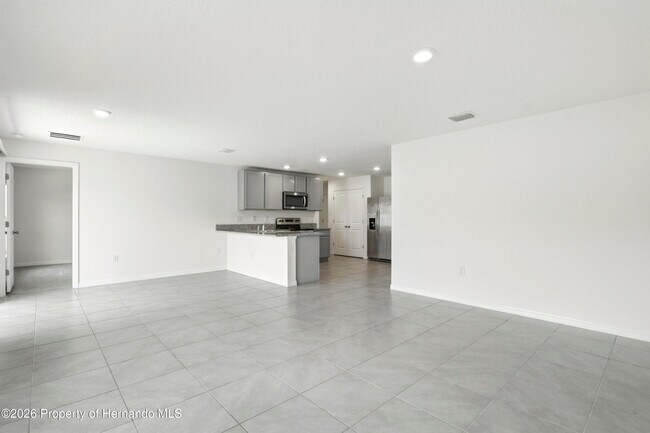 Foto del edificio - 13322 Golden Lime Ave