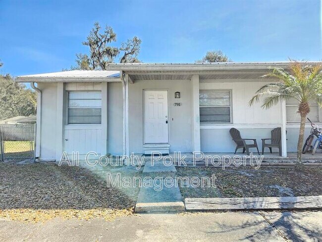 Foto del edificio - 791 Zella Ln