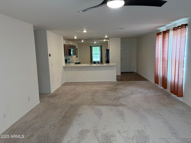 Building Photo - 1452 W Pinkley Way