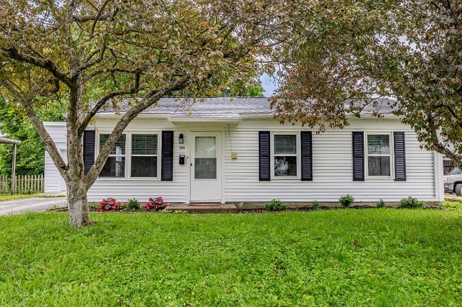 Foto del edificio - 199 Sunset Dr S