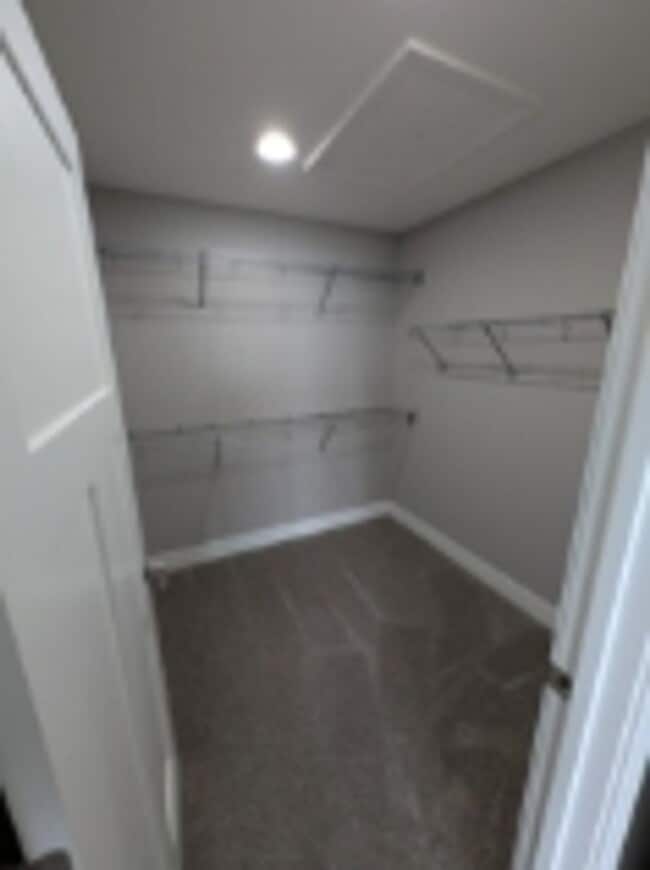 Building Photo - Executive Rental: Spacious 4-Bedroom Home in Oconomowoc!