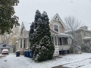 Building Photo - 723-725 Frederick St