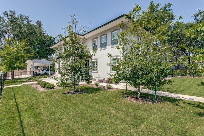 Foto del edificio - 488-EO