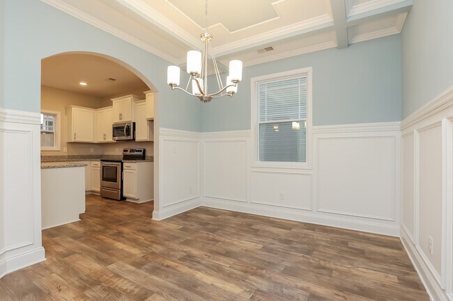 Building Photo - 1217 Black Oak Cir