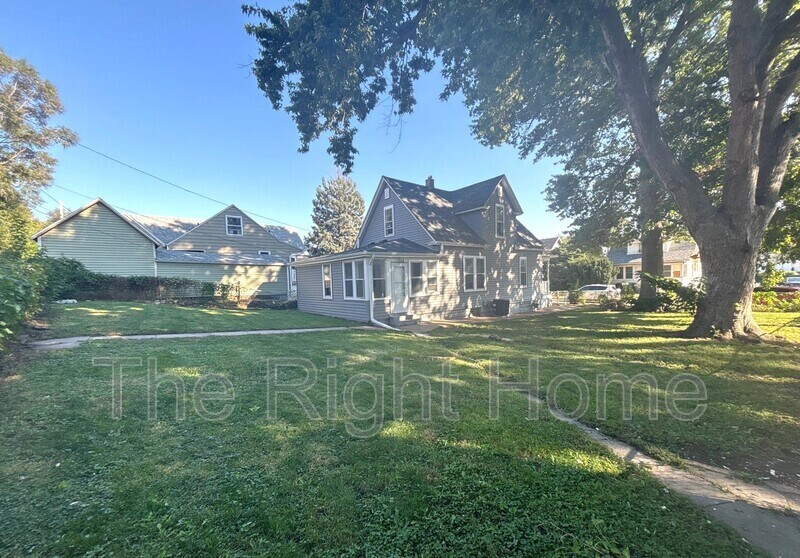 Photo - 3416 V St