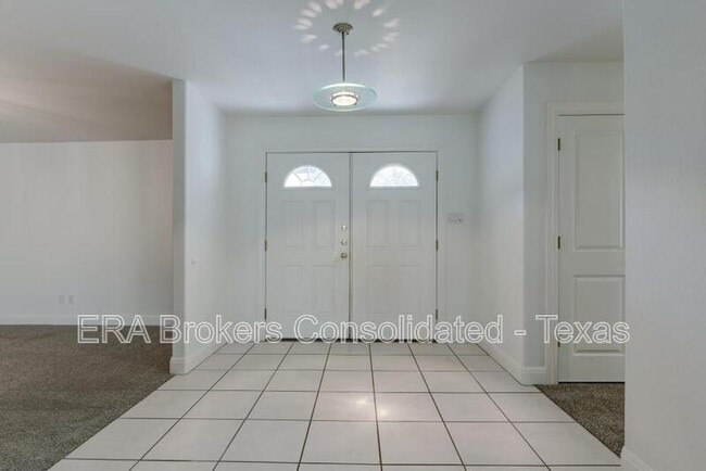 Building Photo - 994 Windmill Ranch Rd