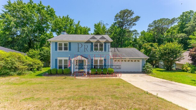 Building Photo - 3940 Biltmore Dr