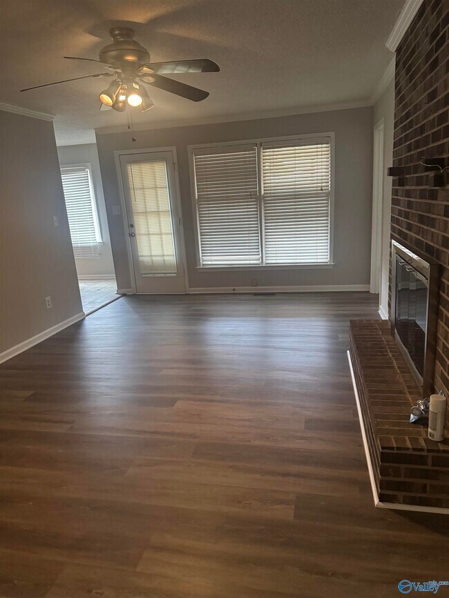 Foto del edificio - 215 Pops Corner