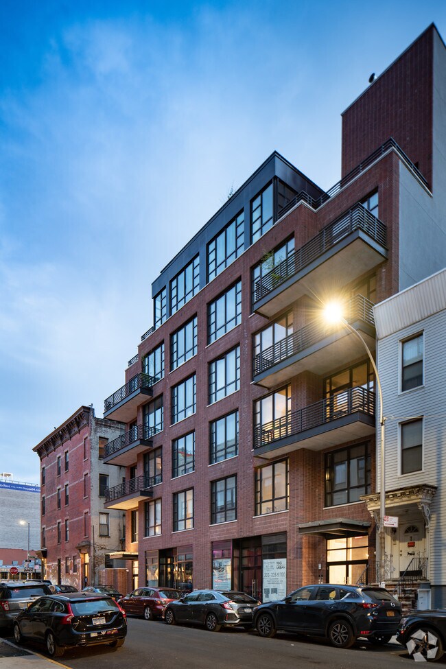 Foto del edificio - 62-66 N 3rd St