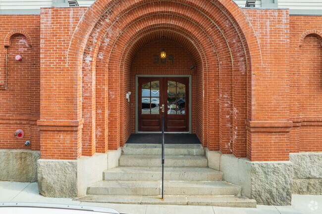 Entrance - Dahlgren Hall
