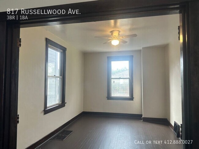 Foto del edificio - 3 bedroom 1 bath Mckees Rocks