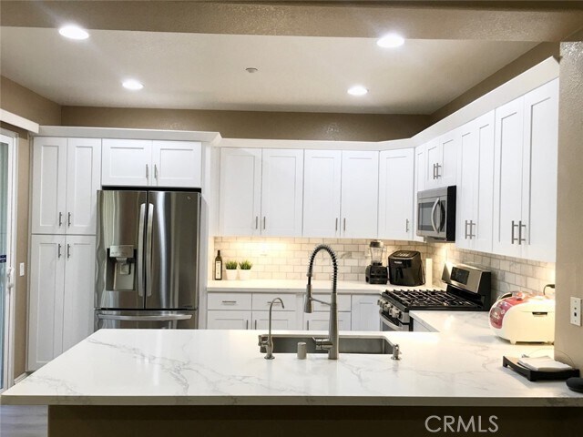 Foto del edificio - 2264 Andrews Dr