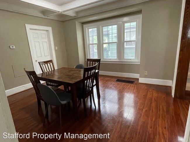 Building Photo - 4 br, 3 bath House - 81 W High Terrace