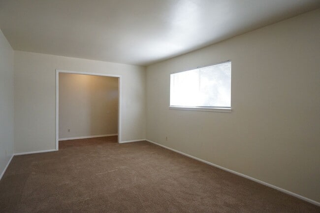 Building Photo - 11615 Sandman Dr