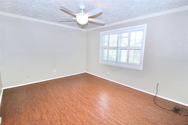 Building Photo - 16731 Rippling Mill Dr