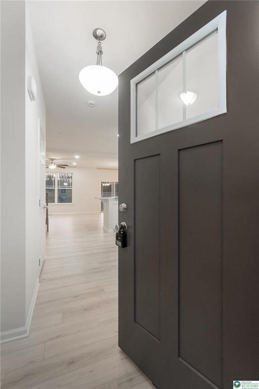 Building Photo - 164 Maureen Ln