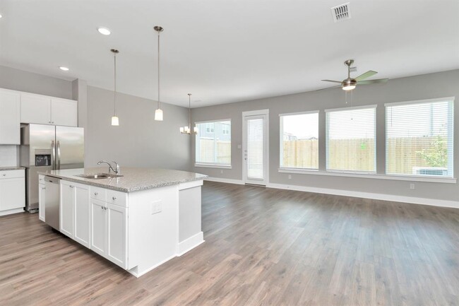 Building Photo - 1415 Oliver Manor Ln