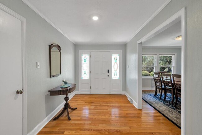 Foto del edificio - Fully Furnished Short Term Rental! Intercoastal Waterway!