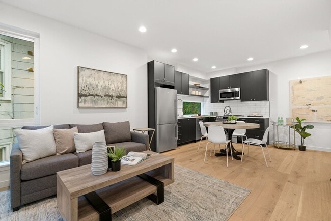 Foto del edificio - Like new 2 bedroom townhome in Georgetown