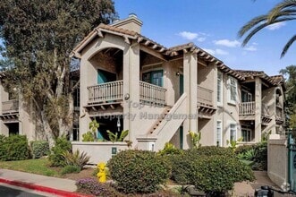 Building Photo - 3424 Cameo Dr