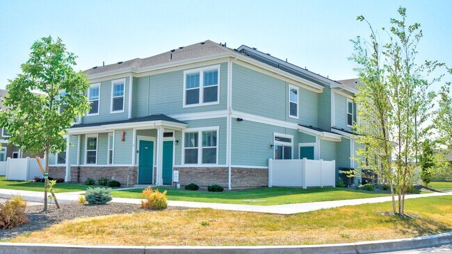 Building Photo - Sunnyvale Village