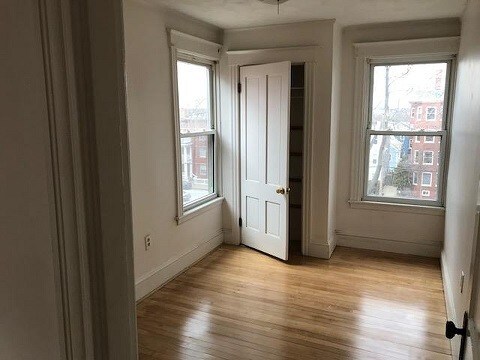 Foto del edificio - 497 Cumberland Ave