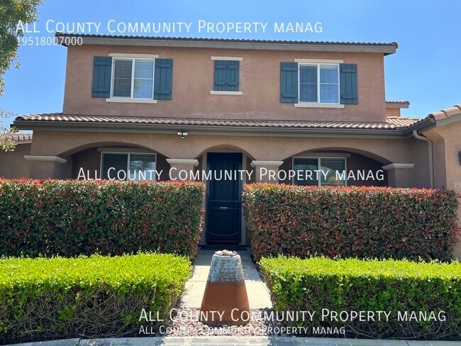 Foto del edificio - 25255 High Plains Ct