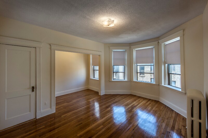 Foto principal - 1188 Commonwealth Ave
